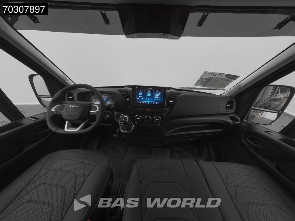 Iveco Daily 35C21 3.0L Automaat Black Edition L4H2 ACC LED Airco Camera Parkeersensoren CarPlay Stoelverwarming 3,5t Trekgewicht Euro6 L3 Airco 3