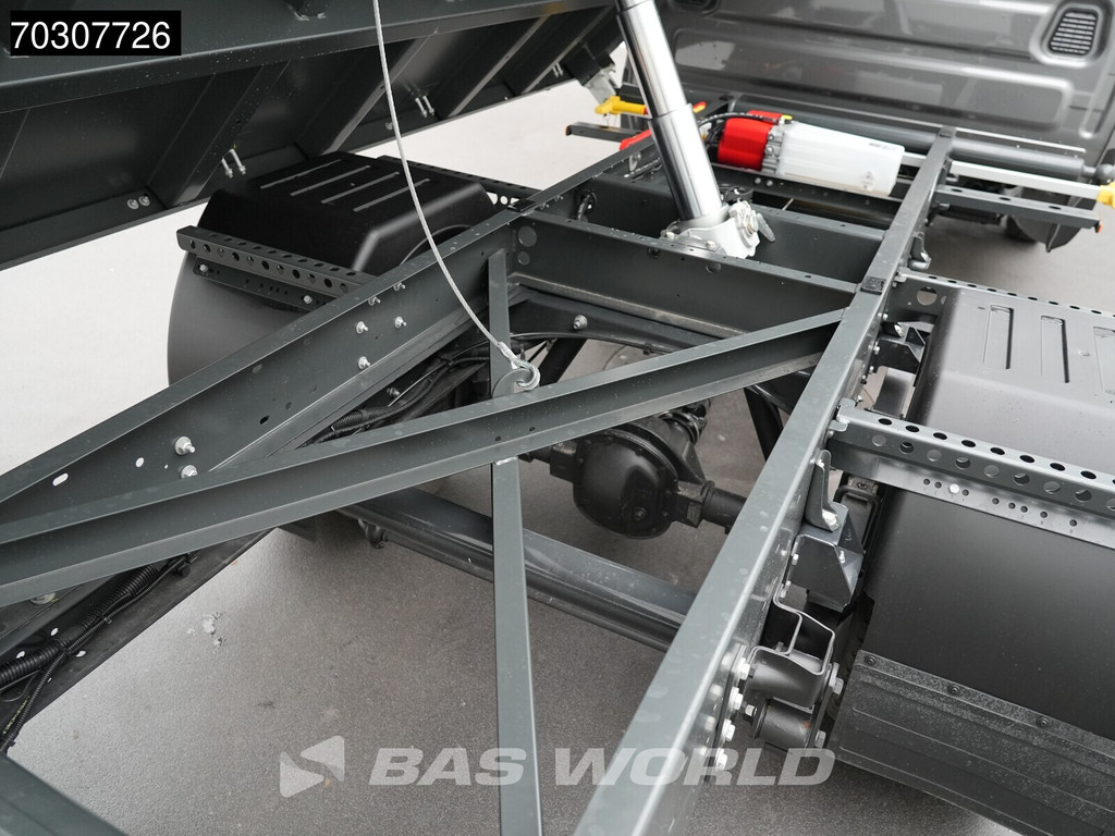 Iveco Daily 35C21 3.0L Automaat Driezijdige Kipper 210PK Dubbellucht ACC LED Airco Camera Parkeersensoren 3,5t Trekgewicht Euro6 Tipper Benne Kiepe Airco 13