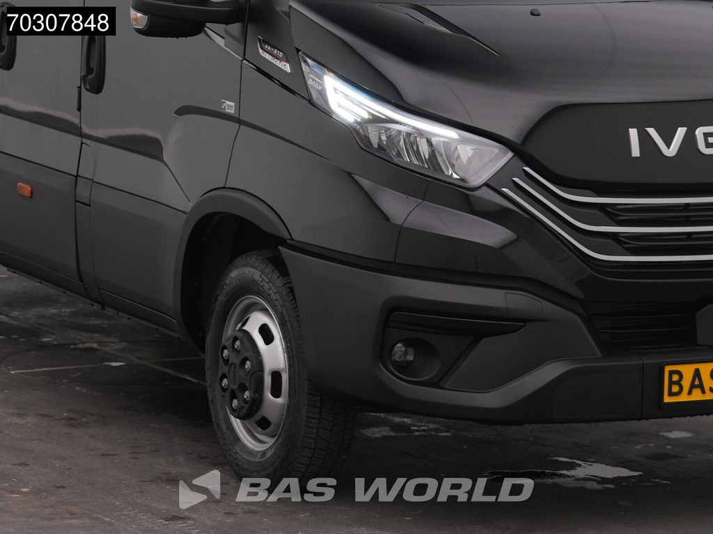 Iveco Daily 35C21 3.0L Automaat Dubbel Cabine Open Laadbak 3,5t Trekgewicht Dubbellucht 210PK ACC LED Camera CarPlay Euro6 Pritsche Pickup Open Box Airco Dubbel cabine 21