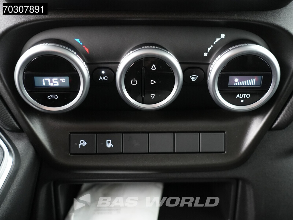 Iveco Daily 35C21 3.0L Automaat Dubbellucht L3H2 LED ACC Airco Camera CarPlay Parkeersensoren Stoelverwarming 3,5t Trekgewicht Euro6 L3 Airco 20