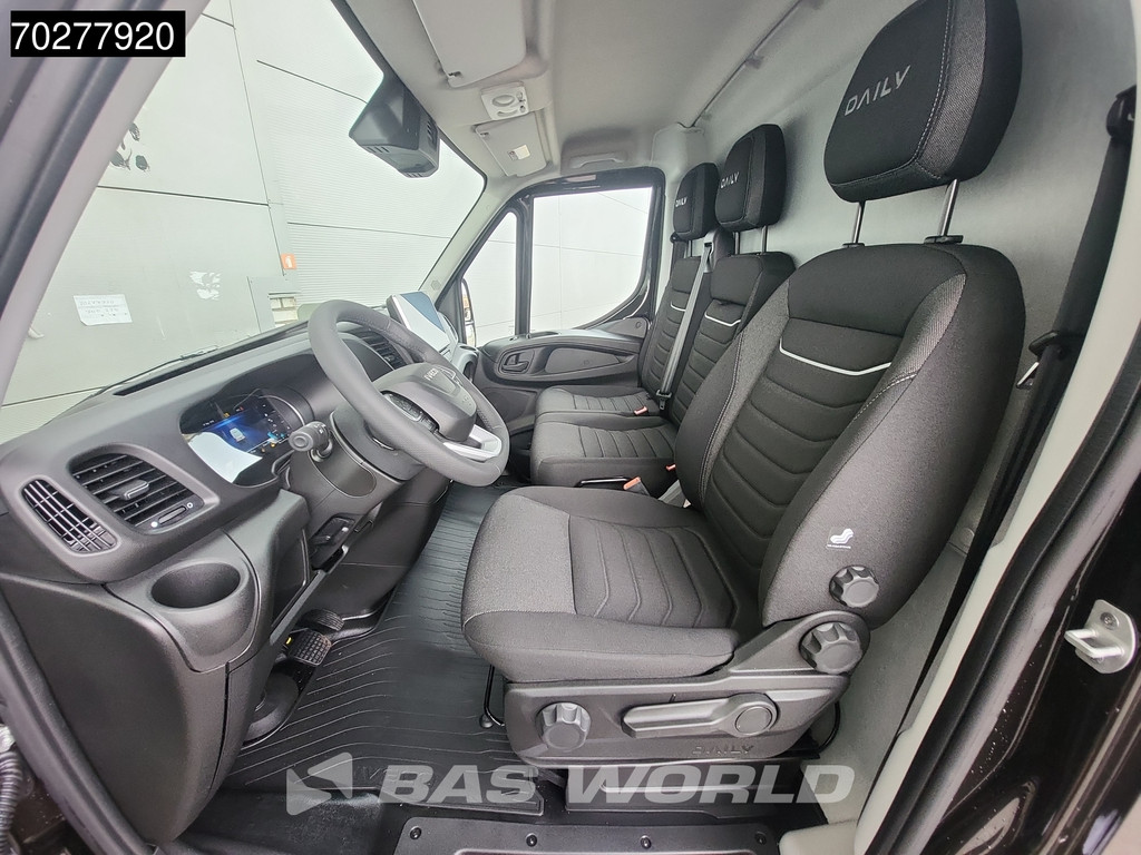 Iveco Daily 35C21 3.0L Automaat L2H1 Laag Dak 210PK 3,5t Trekhaak ACC LED Navi Camera Parkeersensoren Euro6 L2 9m3 Airco Trekhaak 11