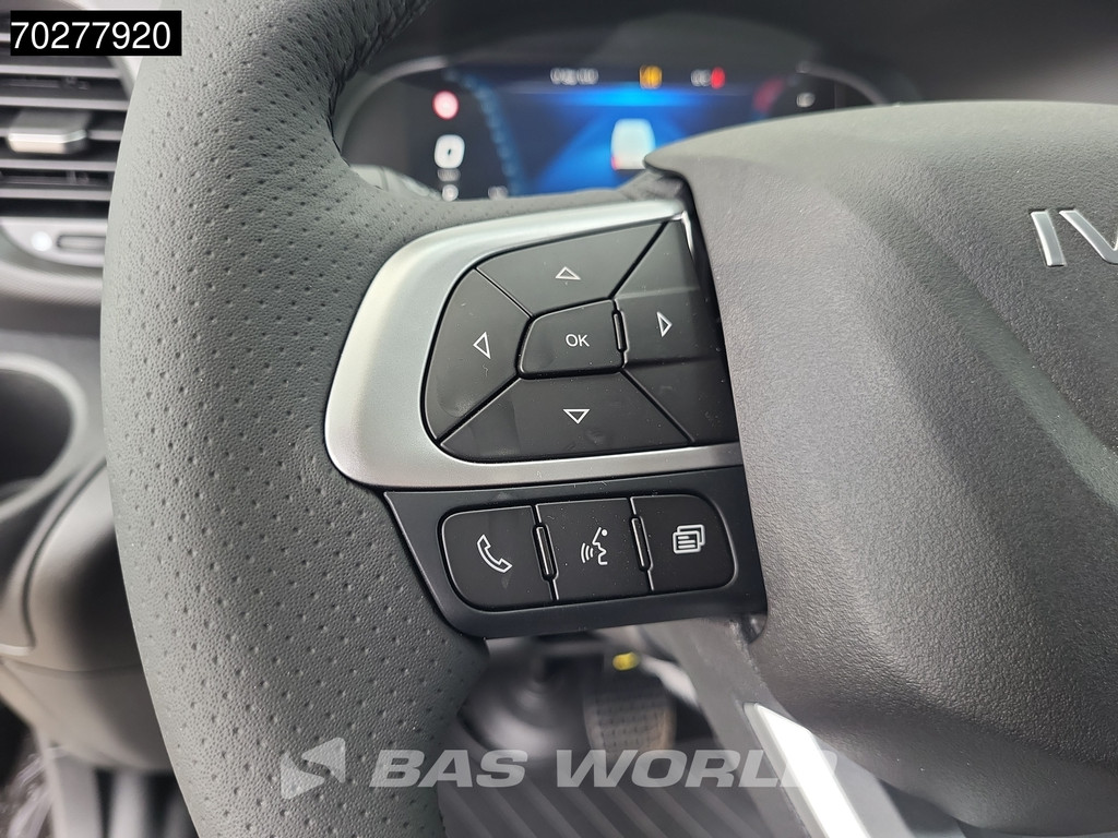 Iveco Daily 35C21 3.0L Automaat L2H1 Laag Dak 210PK 3,5t Trekhaak ACC LED Navi Camera Parkeersensoren Euro6 L2 9m3 Airco Trekhaak 19