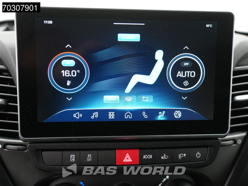 Iveco Daily 35C21 3.0L Automaat L3H2 210PK Dubbellucht ACC LED Airco Camera Parkeersensoren CarPlay Stoelverwarming 3,5t Trekgewicht Euro6 L3 Airco 17