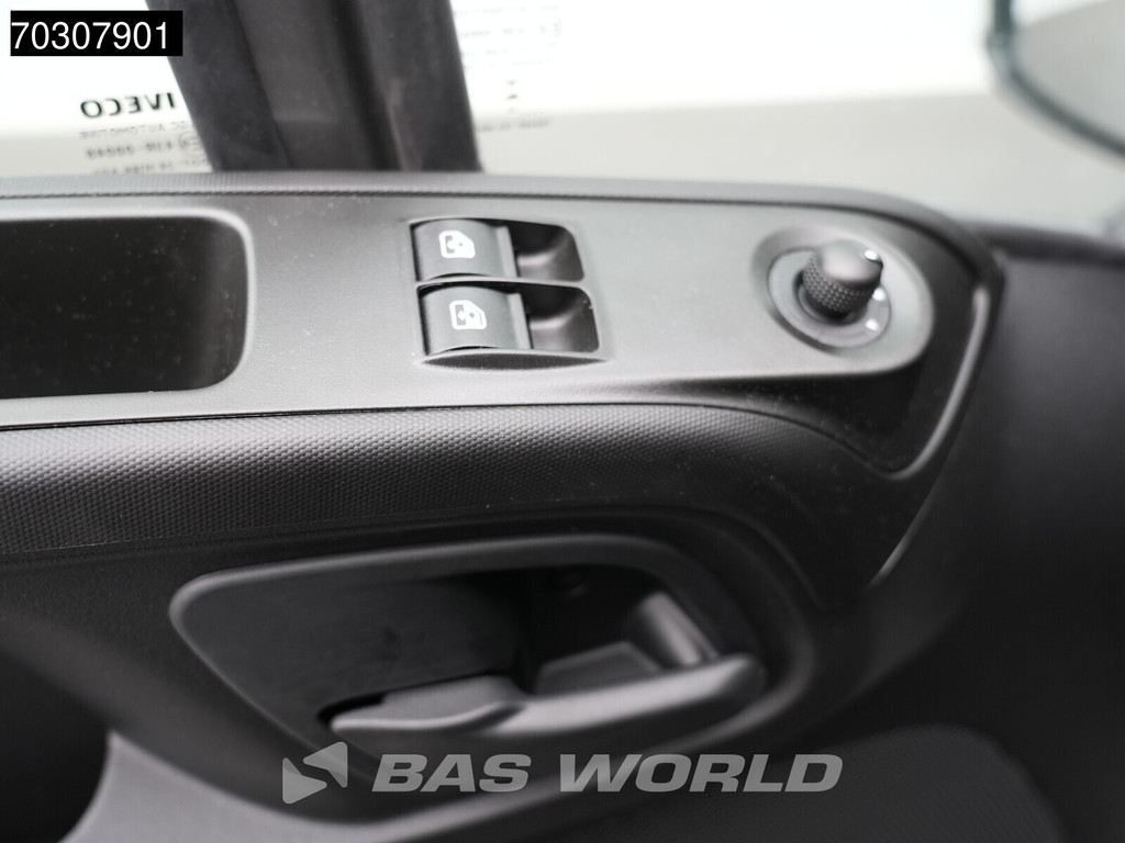 Iveco Daily 35C21 3.0L Automaat L3H2 210PK Dubbellucht ACC LED Airco Camera Parkeersensoren CarPlay Stoelverwarming 3,5t Trekgewicht Euro6 L3 Airco 21