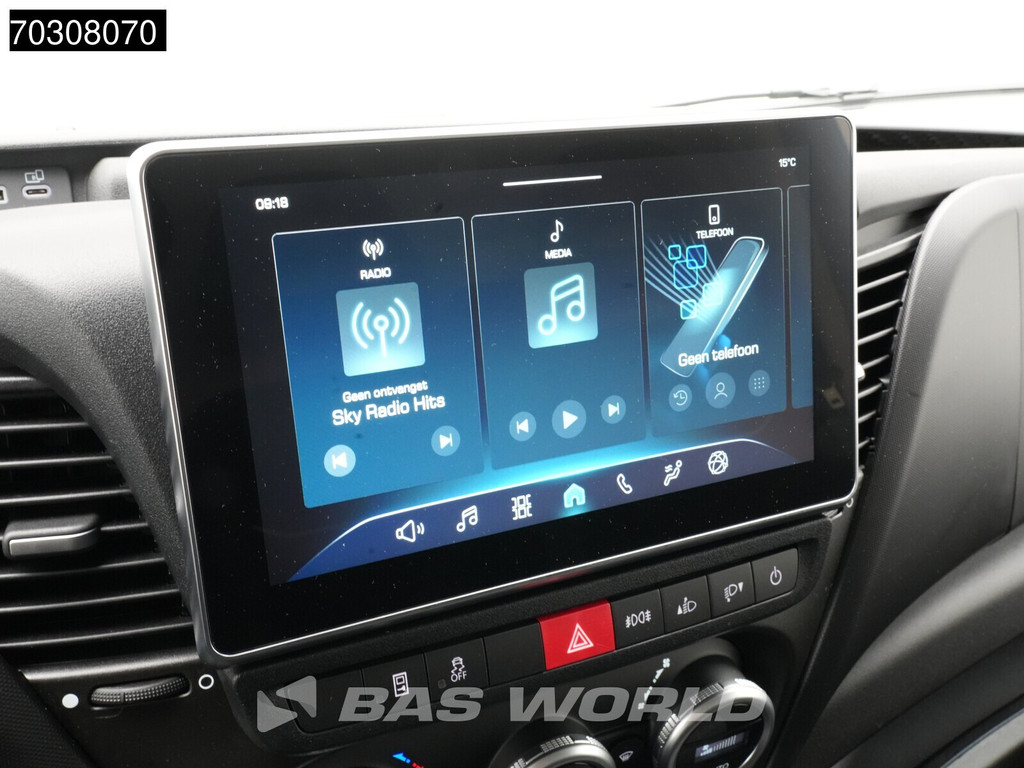 Iveco Daily 35C21 3.0L Automaat L4H3 210PK ACC LED Dubbellucht Airco Camera CarPlay Parkeersensoren 19,6m3 Euro6 Hoog Dak L4 Airco 14
