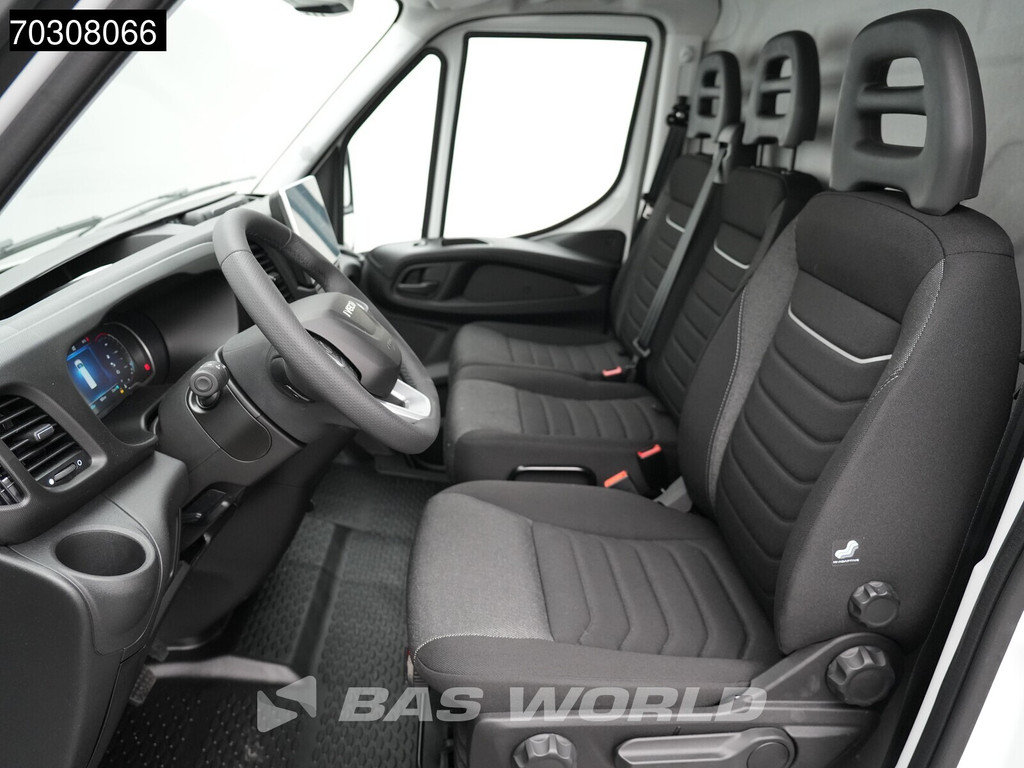 Iveco Daily 35C21 3.0L Automaat L4H3 Dubbellucht 210PK LED ACC Airco Camera Parkeersensoren CarPlay 3,5t Trekgewicht Euro6 L4 Hoog Dak Airco 3
