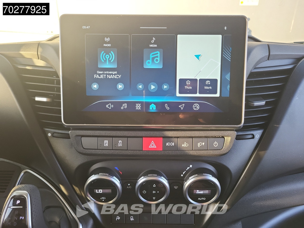 Iveco Daily 35C21 3.0L Automaat L5H3 210PK Hoog Dak Dubbellucht 3,5t Trekhaak ACC Navi LED Camera Parkeersensoren Euro6 L5 19m3 Airco Trekhaak 12