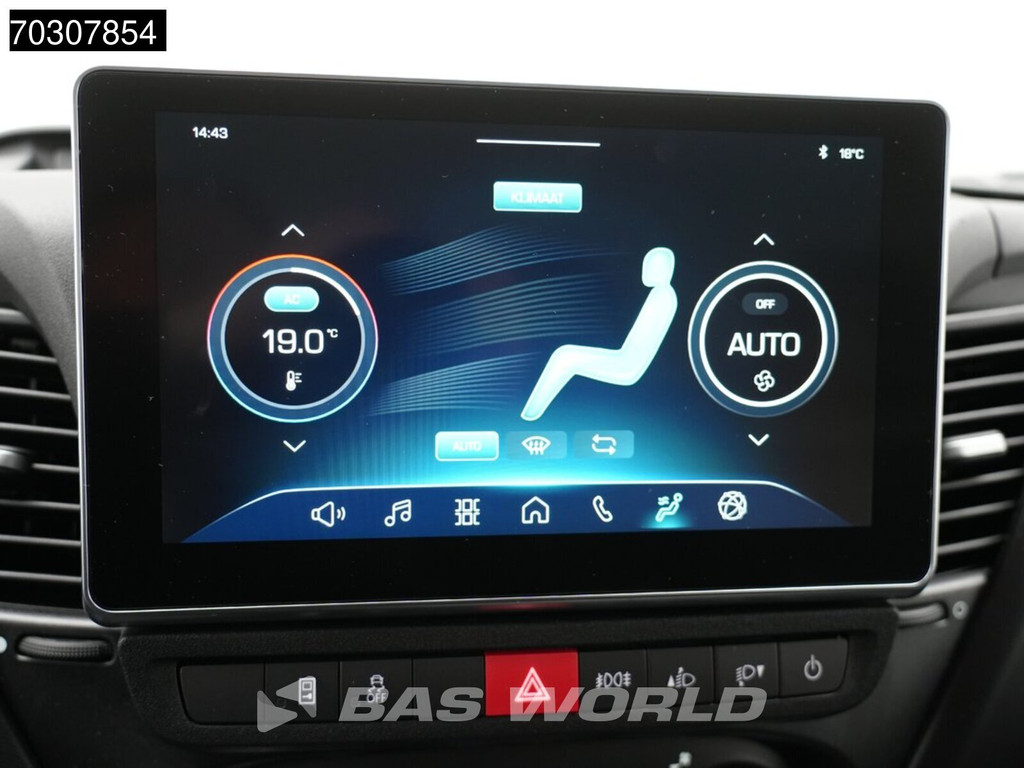 Iveco Daily 35C21 3.0L Automatic 210HP L2H2 Dual Wheels ACC LED Camera CarPlay Parking Sensors 3,5t Towing Capacity Euro6 L2 Airco 17