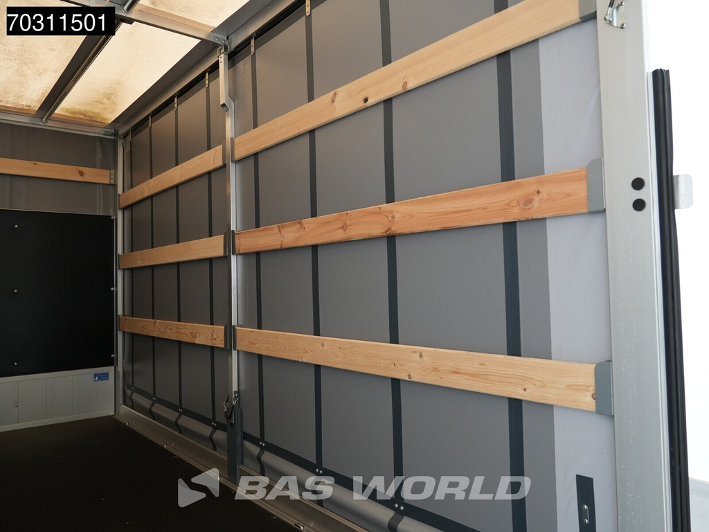Iveco Daily 35C21 3.0L Laadklep 3,5t Trekhaak Automaat Dubbellucht Schuifzeilen Bakwagen LED ACC Parkeersensoren Euro6 Zeilen Zeilenwagen Koffer Meubelbak Airco Trekhaak 10