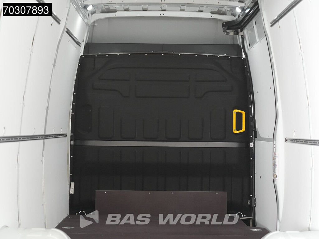 Iveco Daily 35C21 3,0L Automaat 210PK L3H2 ACC LED 3,5t Trekgewicht Airco Camera Parkeersensoren Euro6 L3 Airco 11