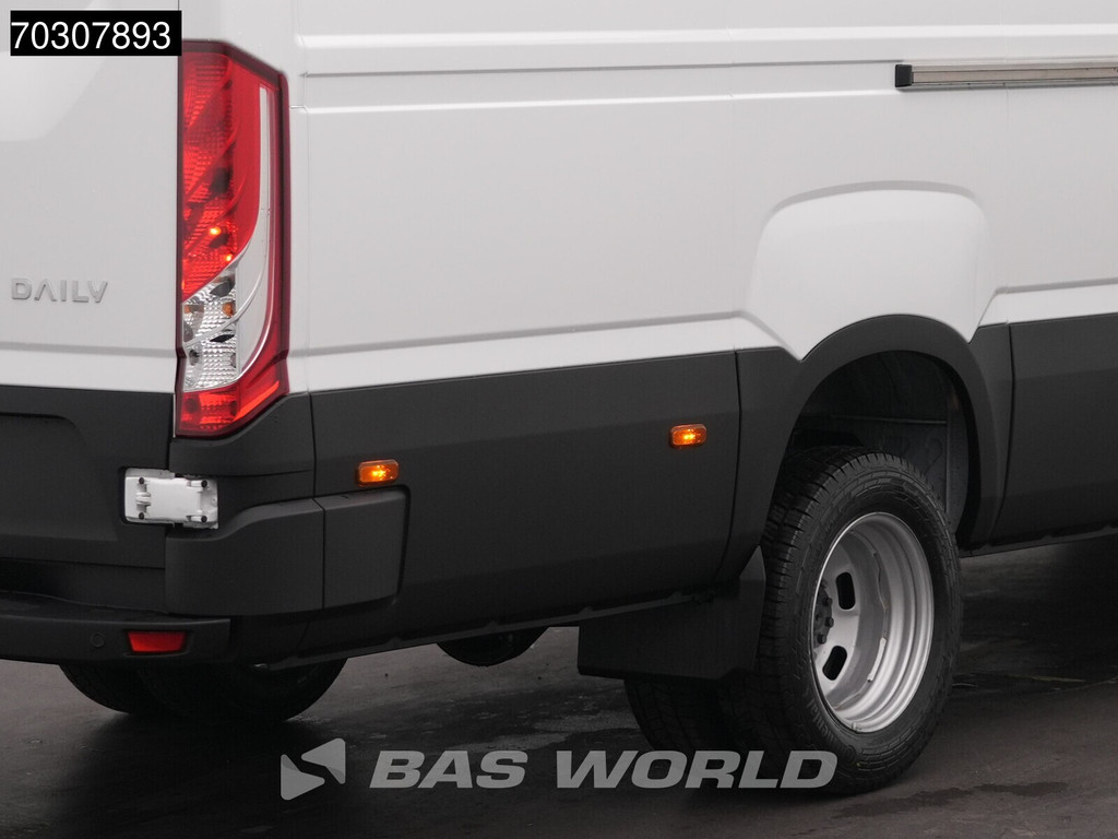 Iveco Daily 35C21 3,0L Automaat 210PK L3H2 ACC LED 3,5t Trekgewicht Airco Camera Parkeersensoren Euro6 L3 Airco 18