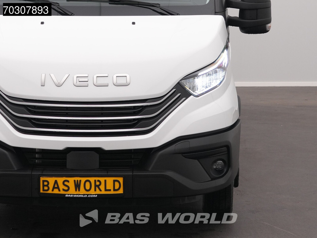 Iveco Daily 35C21 3,0L Automaat 210PK L3H2 ACC LED 3,5t Trekgewicht Airco Camera Parkeersensoren Euro6 L3 Airco 21