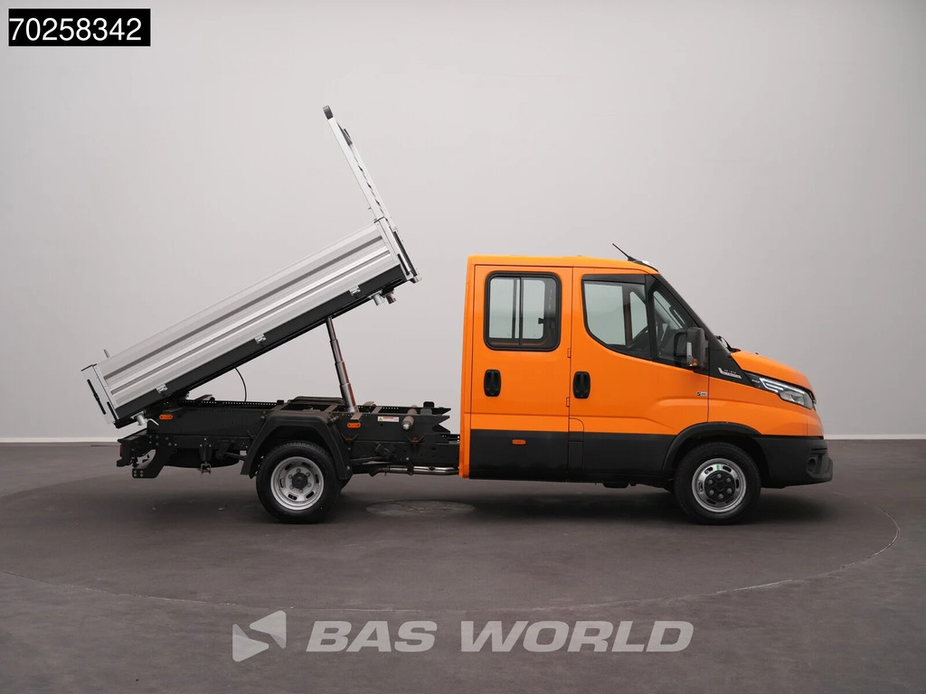 Iveco Daily 35C21 BPM VRIJ! 3-Zijdige Kipper Dubbel Cabine 210PK 3.0L Dubbellucht 3,5t Trekhaak ACC Airco LED Camera CarPlay Euro6 Tipper Benne Kieper Dreiseitenkipper 2m3 Airco Trekhaak 18