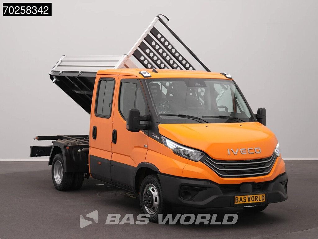 Iveco Daily 35C21 BPM VRIJ! 3-Zijdige Kipper Dubbel Cabine 210PK 3.0L Dubbellucht 3,5t Trekhaak ACC Airco LED Camera CarPlay Euro6 Tipper Benne Kieper Dreiseitenkipper 2m3 Airco Trekhaak 6