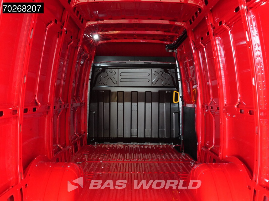 Iveco Daily 35C21 BPM VRIJ! 3.0L Automaat 16m3 L3H2 LED ACC CarPlay Camera L3H2 16m3 Airco 6