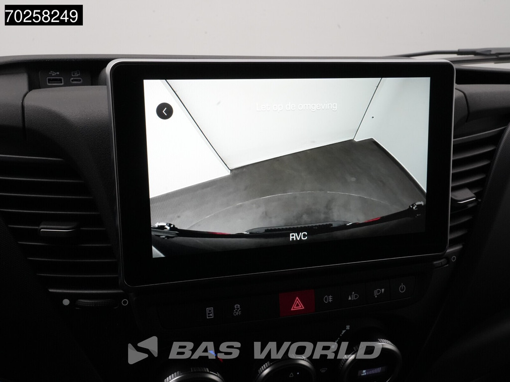 Iveco Daily 35C21 BPM VRIJ! 3.0L Automaat 210PK L2H2 2025-Model Dubbellucht 3,5t Trekvermogen ACC LED CarPlay Camera Parkeersensoren Euro6 L2 12m3 Airco 17