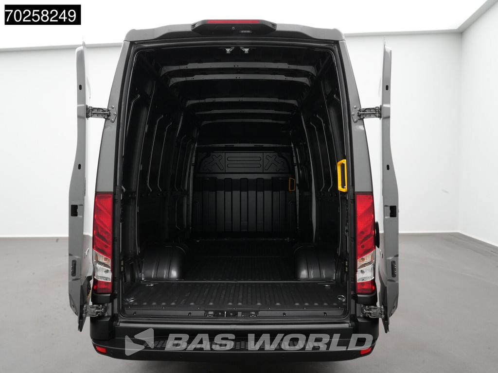 Iveco Daily 35C21 BPM VRIJ! 3.0L Automaat 210PK L2H2 2025-Model Dubbellucht 3,5t Trekvermogen ACC LED CarPlay Camera Parkeersensoren Euro6 L2 12m3 Airco 5