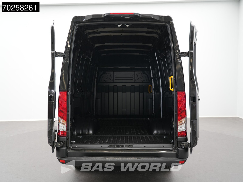 Iveco Daily 35C21 BPM VRIJ! 3.0L Automaat 210PK L2H2 2025-Model Dubbellucht 3,5t Trekvermogen ACC LED CarPlay Camera Parkeersensoren Euro6 L2 12m3 Airco 8