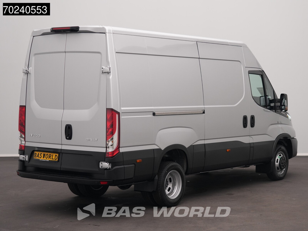 Iveco Daily 35C21 BPM VRIJ! 3.0L Automaat 210PK L2H2 2025-model Dubbellucht 3,5t Trekgewicht LED ACC Navi Airco Camera Euro6 L2 12m3 Airco 2