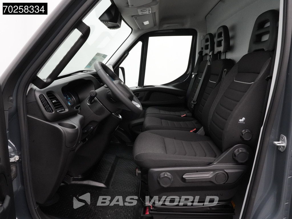 Iveco Daily 35C21 BPM VRIJ! 3.0L Automaat 210PK L3H2 2025-Model Dubbellucht 3,5t Trekvermogen ACC LED CarPlay Camera Parkeersensoren Velgen 16m3 Euro6 L4H2 16m3 Airco 14