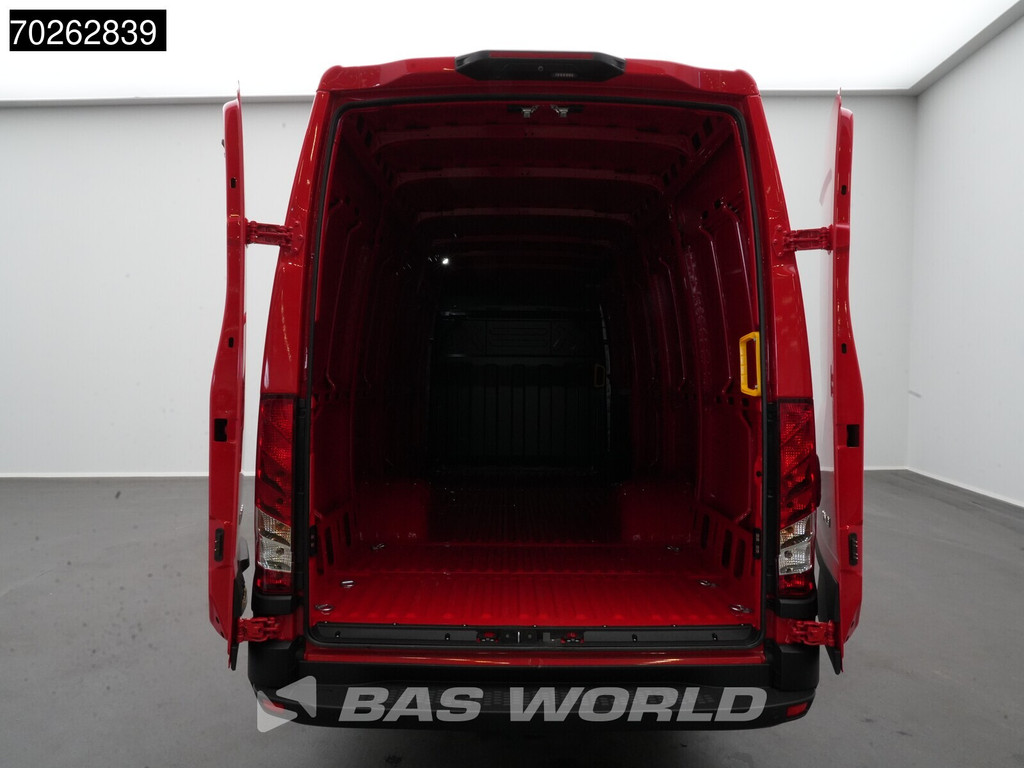 Iveco Daily 35C21 BPM VRIJ! 3.0L Automaat 210PK L3H2 2025-Model Dubbellucht 3,5t Trekvermogen ACC LED CarPlay Camera Parkeersensoren Velgen 16m3 Euro6 L4H2 16m3 Airco 7