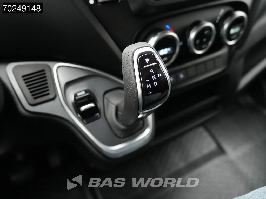 Iveco Daily 35C21 BPM VRIJ! 3.0L Automaat 2x Schuifdeur 210PK L2H2 Dubbellucht 2025-Model 3,5t Trekhaak ACC LED Navi Camera Parkeersensoren Euro6 L2 12m3 Airco Trekhaak 18