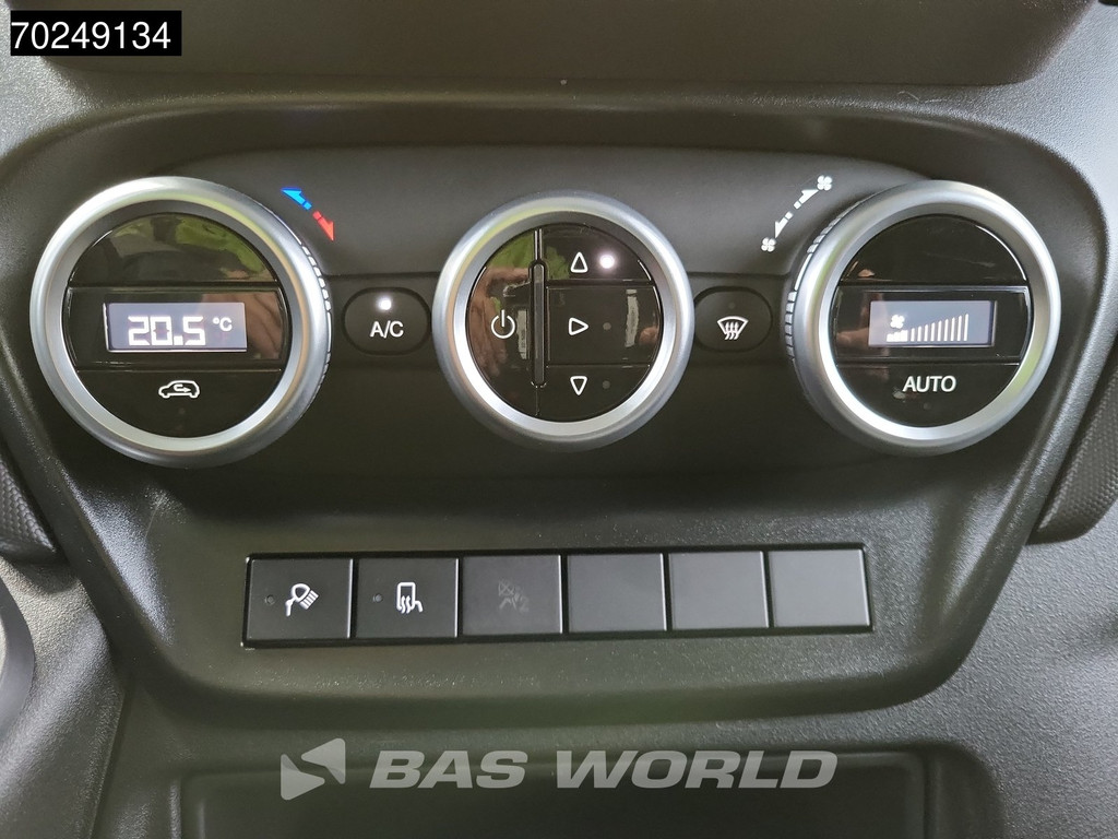 Iveco Daily 35C21 Uniek! 3.0L Automaat Laag Dak L2H1 3,5t Trekhaak LED ACC Navi Camera Parkeersensoren CarPlay Euro6 L2 8m3 Airco Trekhaak 16