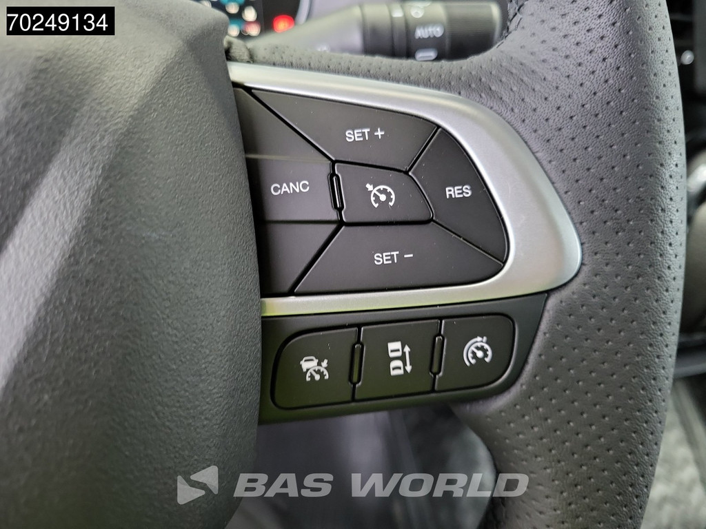 Iveco Daily 35C21 Uniek! 3.0L Automaat Laag Dak L2H1 3,5t Trekhaak LED ACC Navi Camera Parkeersensoren CarPlay Euro6 L2 8m3 Airco Trekhaak 21