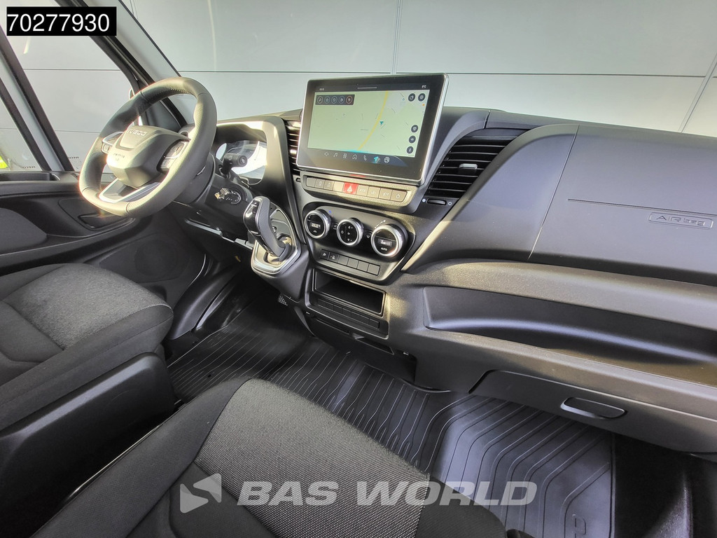 Iveco Daily 35C21 XXL 3.0L Automaat 19,3m3 L5H3 210PK Hoog Dak Dubbellucht 3,5t Trekhaak ACC Navi LED Camera Parkeersensoren Euro6 L5 Airco Trekhaak 10