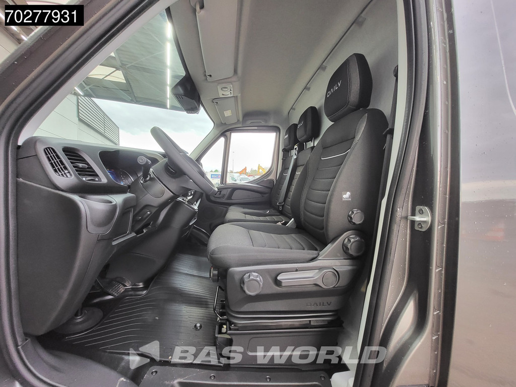 Iveco Daily 35C21 XXL 3.0L Automaat 19,3m3 L5H3 210PK Hoog Dak Dubbellucht 3,5t Trekhaak ACC Navi LED Camera Parkeersensoren Euro6 L5 Airco Trekhaak 11