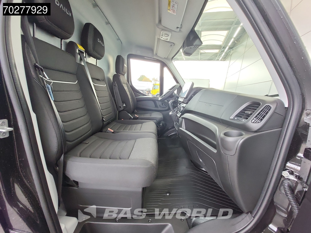 Iveco Daily 35C21 XXL 3.0L Automaat 19,3m3 L5H3 210PK Hoog Dak Dubbellucht 3,5t Trekhaak ACC Navi LED Camera Parkeersensoren Euro6 L5 Airco Trekhaak 12