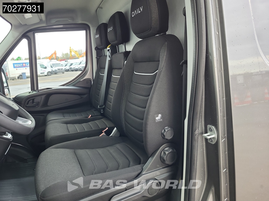 Iveco Daily 35C21 XXL 3.0L Automaat 19,3m3 L5H3 210PK Hoog Dak Dubbellucht 3,5t Trekhaak ACC Navi LED Camera Parkeersensoren Euro6 L5 Airco Trekhaak 12