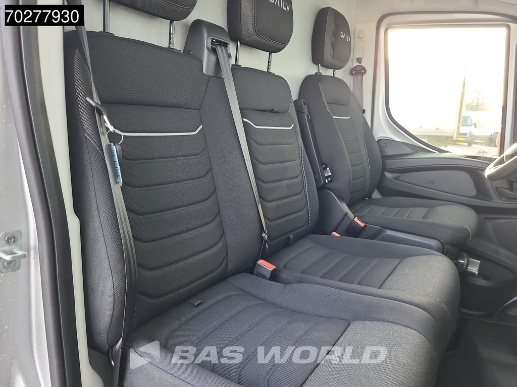 Iveco Daily 35C21 XXL 3.0L Automaat 19,3m3 L5H3 210PK Hoog Dak Dubbellucht 3,5t Trekhaak ACC Navi LED Camera Parkeersensoren Euro6 L5 Airco Trekhaak 13