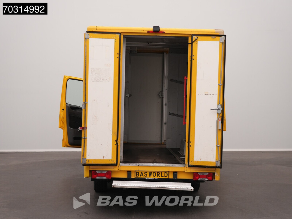 Iveco Daily 35S11 Automaat Luchtvering Bakwagen Camera Meubelbak Koffer Foodtruck Verkoopwagen 11