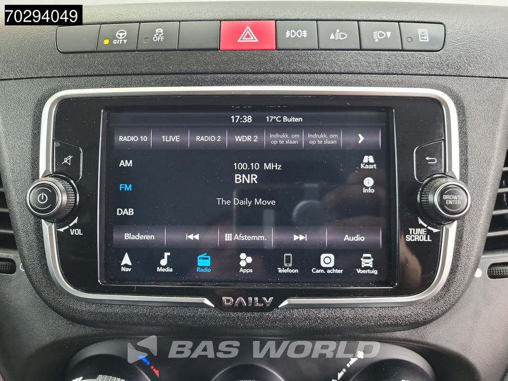 Iveco Daily 35S14 Automaat L2H2 3,5t Trekhaak LED Airco Cruise Camera Euro6 L2 12m3 Airco Trekhaak Cruise control 13