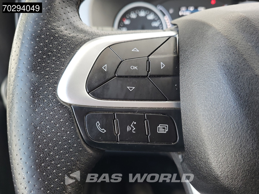 Iveco Daily 35S14 Automaat L2H2 3,5t Trekhaak LED Airco Cruise Camera Euro6 L2 12m3 Airco Trekhaak Cruise control 19