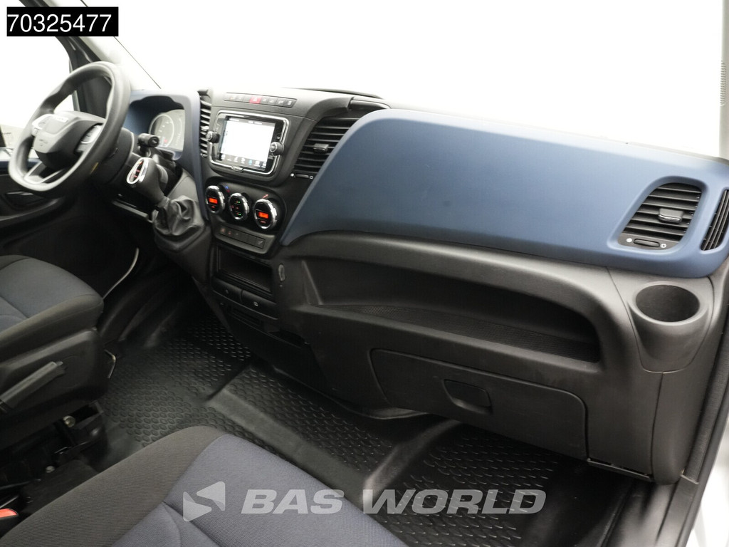 Iveco Daily 35S14 Automaat L2H2 3,5t Trekhaak Navi Airco Cruise Camera Euro6 L2 Airco Trekhaak Cruise control 14