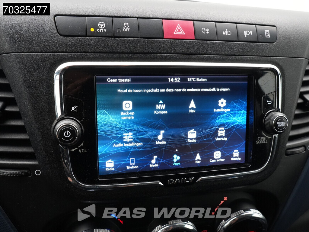 Iveco Daily 35S14 Automaat L2H2 3,5t Trekhaak Navi Airco Cruise Camera Euro6 L2 Airco Trekhaak Cruise control 18