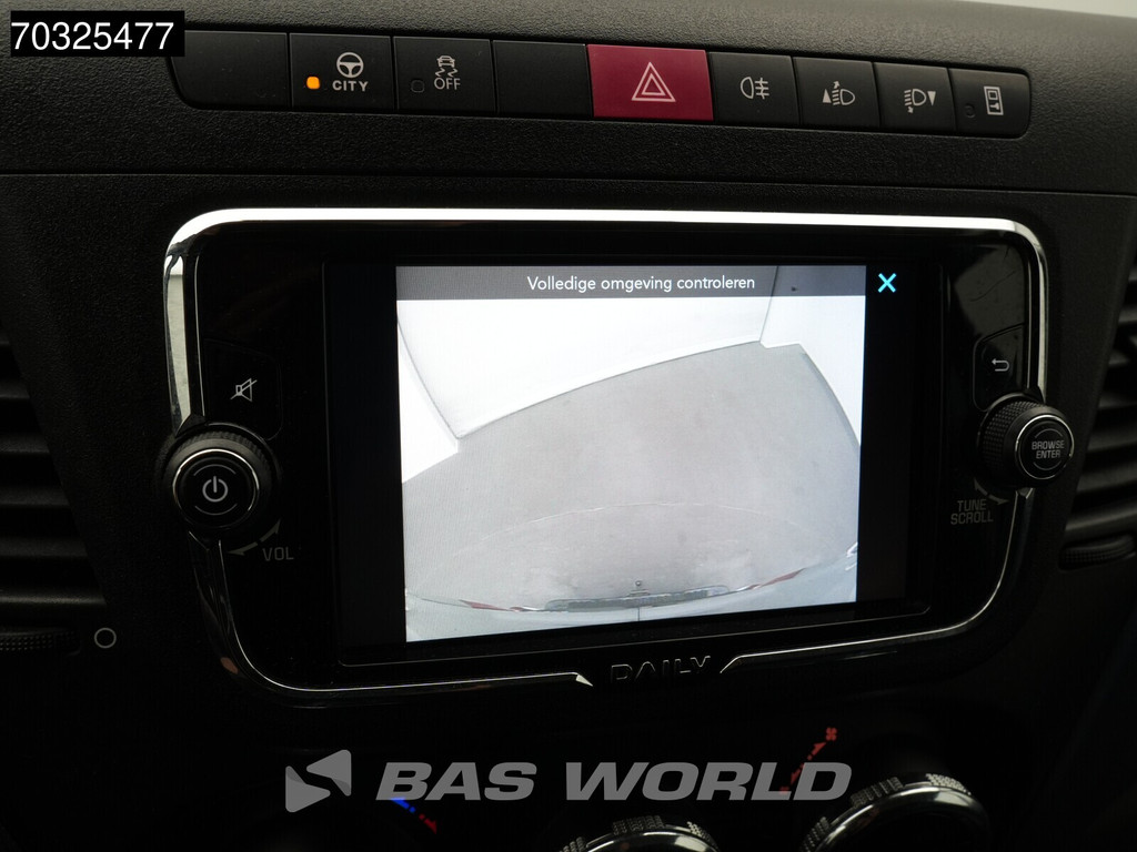 Iveco Daily 35S14 Automaat L2H2 3,5t Trekhaak Navi Airco Cruise Camera Euro6 L2 Airco Trekhaak Cruise control 19