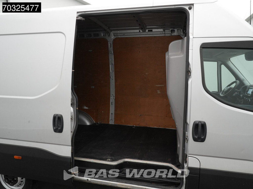 Iveco Daily 35S14 Automaat L2H2 3,5t Trekhaak Navi Airco Cruise Camera Euro6 L2 Airco Trekhaak Cruise control 9