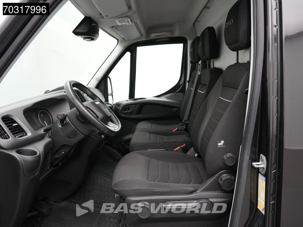 Iveco Daily 35S14 Automaat L3H2 LED Navi Airco Cruise Camera Imperiaal 3,5t Trekgewicht Euro6 L3 Airco Cruise control 3