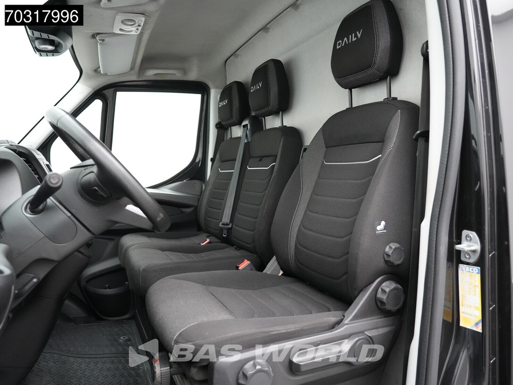 Iveco Daily 35S14 Automaat L3H2 LED Navi Airco Cruise Camera Imperiaal 3,5t Trekgewicht Euro6 L3 Airco Cruise control 6