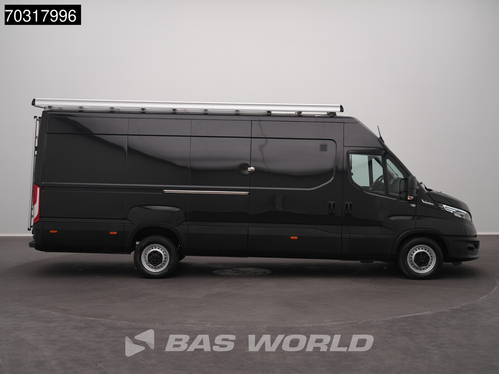 Iveco Daily 35S14 Automaat L3H2 LED Navi Airco Cruise Camera Imperiaal 3,5t Trekgewicht Euro6 L3 Airco Cruise control 8