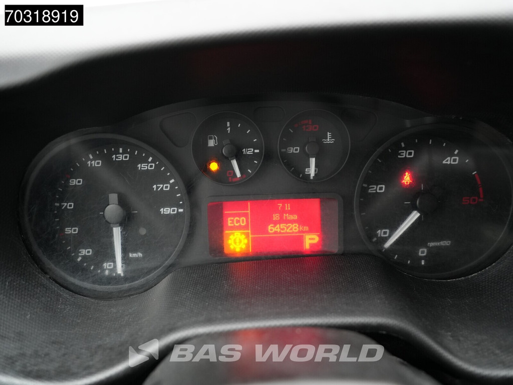 Iveco Daily 35S14 Automaat Open Laadbak met Kist 3.5t trekhaak Airco Cruise Euro6 Pritsche Pickup Open Box Airco Trekhaak Cruise control 13