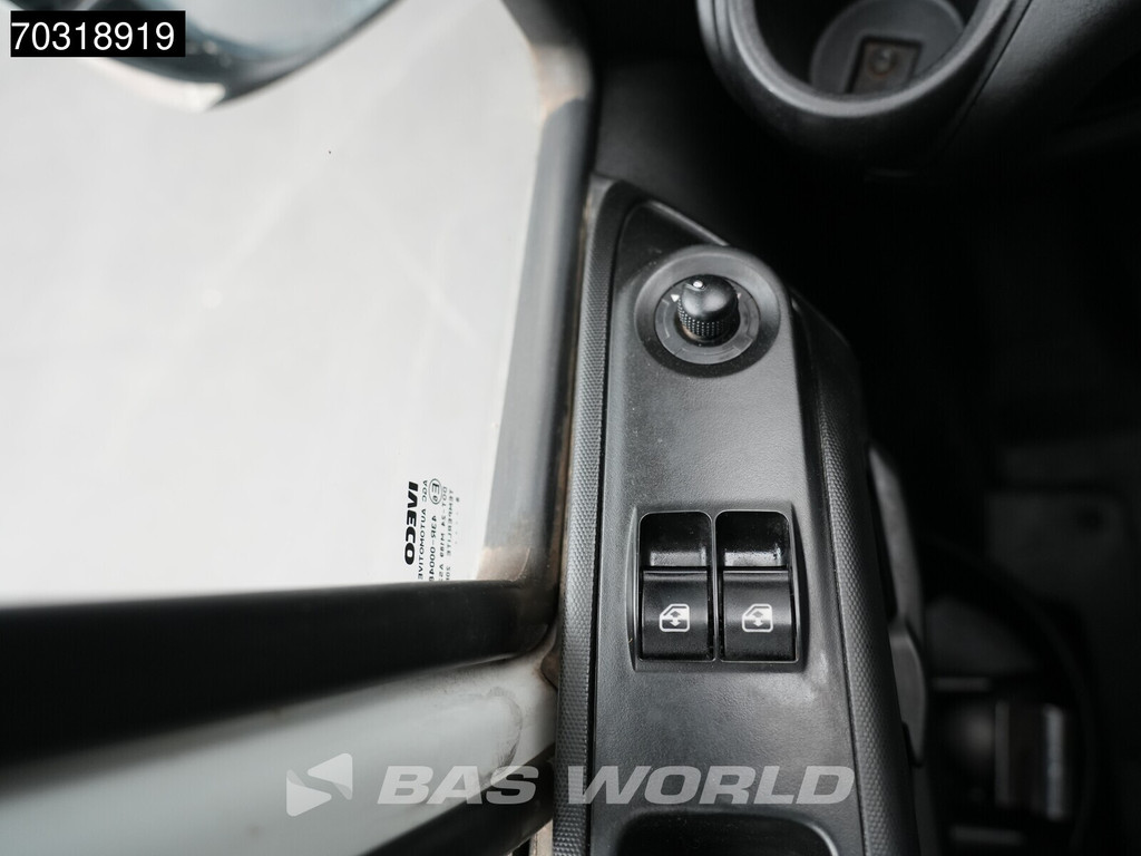 Iveco Daily 35S14 Automaat Open Laadbak met Kist 3.5t trekhaak Airco Cruise Euro6 Pritsche Pickup Open Box Airco Trekhaak Cruise control 19