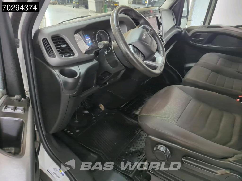 Iveco Daily 35S14 COMING SOON! Automaat L2H2 3,5t Trekhaak LED Airco Cruise Camera Euro6 L2 11m3 Airco Trekhaak Cruise control 7