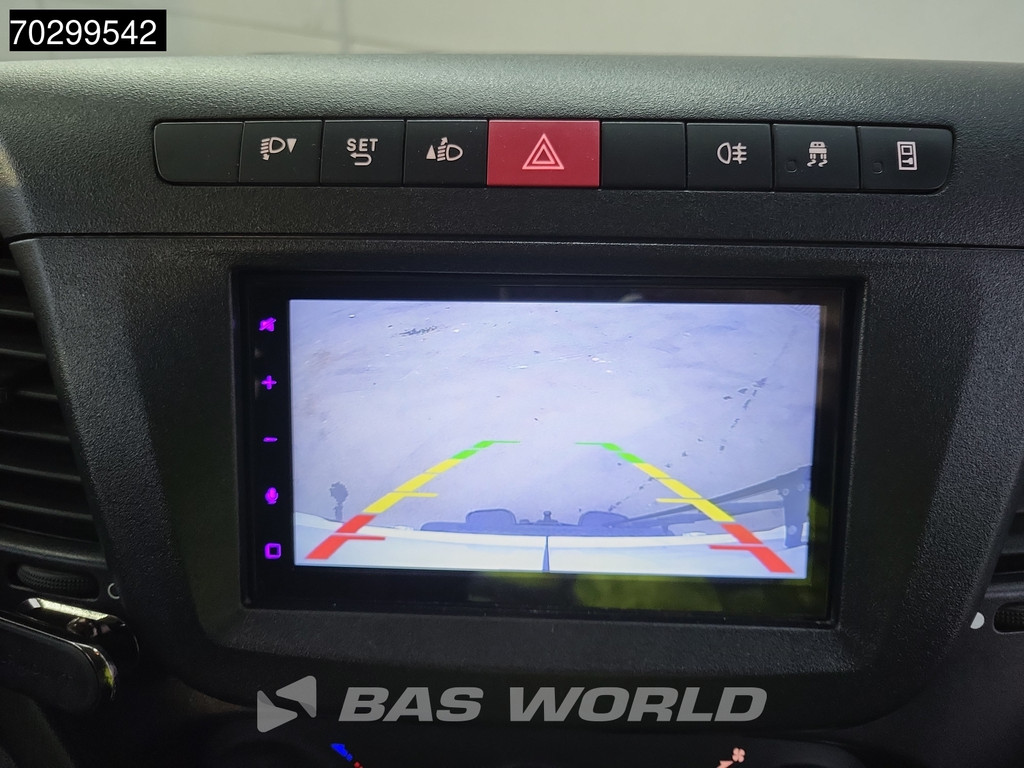 Iveco Daily 35S14 Dubbel Cabine Automaat L2H2 3,5t Trekhaak Airco Cruise Camera Imperiaal Euro6 L2 DC Doka Mixto Airco Trekhaak Cruise control 19