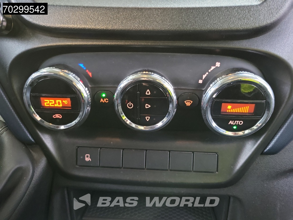 Iveco Daily 35S14 Dubbel Cabine Automaat L2H2 3,5t Trekhaak Airco Cruise Camera Imperiaal Euro6 L2 DC Doka Mixto Airco Trekhaak Cruise control 20