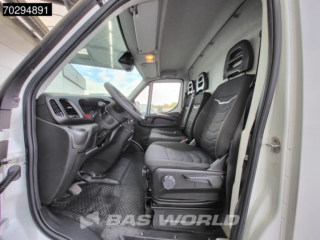 Iveco Daily 35S14 L2H2 3,5t Trekgewicht 140PK Airco Cruise Euro6 L2 Airco Cruise control 10