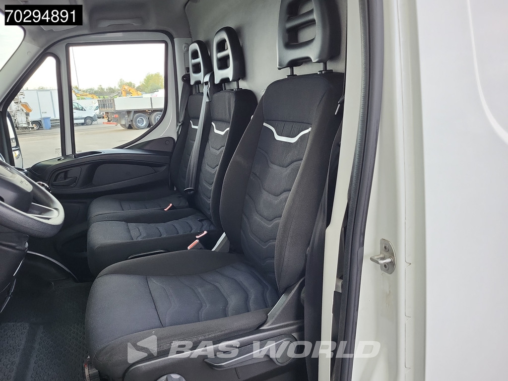 Iveco Daily 35S14 L2H2 3,5t Trekgewicht 140PK Airco Cruise Euro6 L2 Airco Cruise control 12